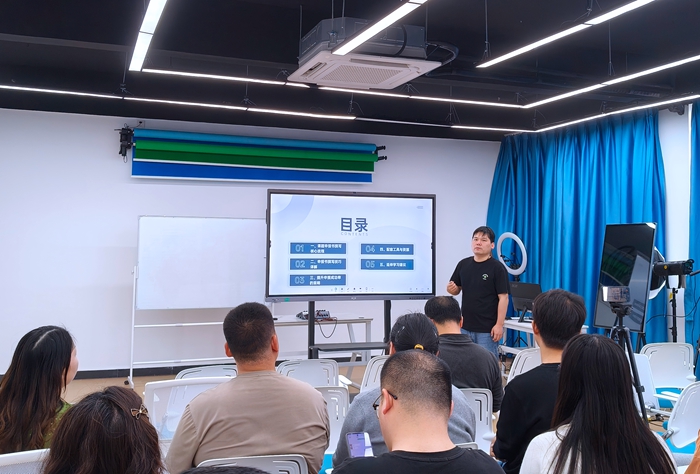 微信图片_20250411103854_副本.jpg